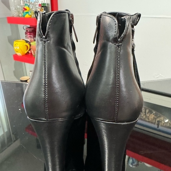 Sam Edelman Black booties - Picture 4 of 8